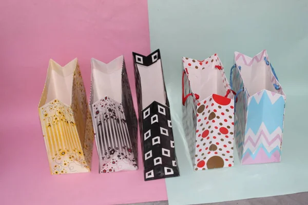 Einkaufstüten Set Von Bunten Leeren Papiertüten Für Mockup Zusammensetzung Des — Stockfoto