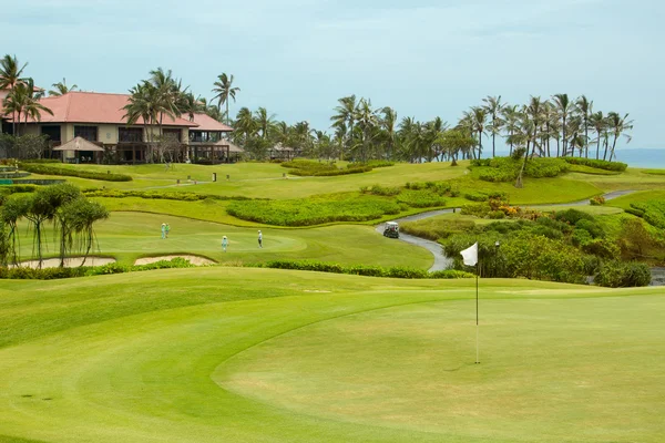 Golf course in luxury resort — Stock Photo, Image