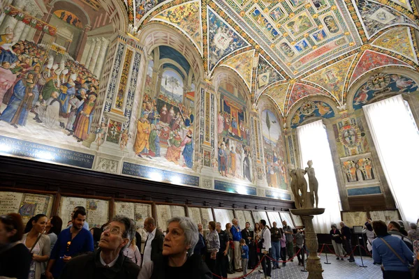 Domkyrkans inredning av siena, Italien — Stockfoto