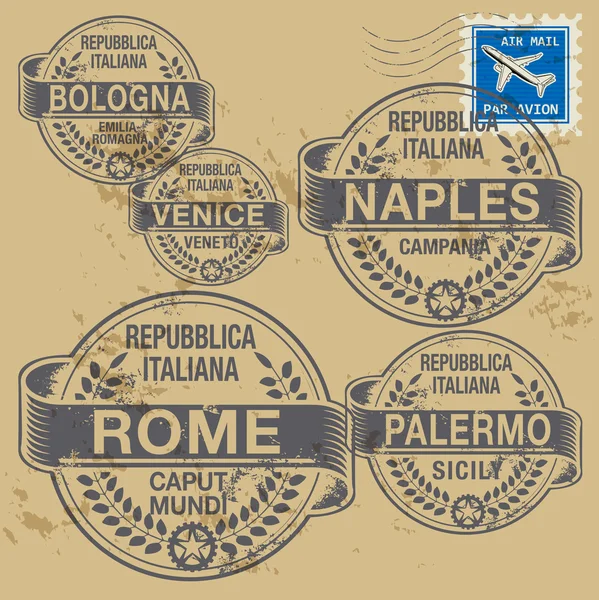 Grunge rubber stamp set with names of Italian cities — Stock Vector