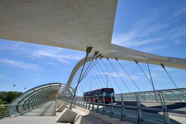 Üçüncü Milenyum Köprüsü: Zaragoza