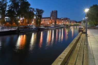 Klaipeda, Litvanya - 25 Eylül: Eski Şehir Mimarlık ve Limanı, 25 Eylül 2021, Klaipeda, Litvanya