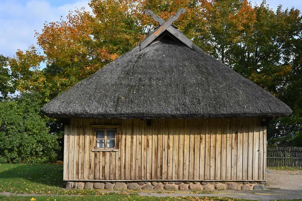 Maison Pêcheur Bois Smiltyne Lituanie Journée Ensoleillée Dans Village Bord — Photo