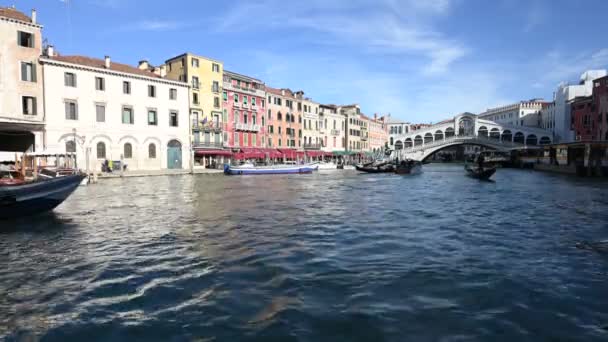 Venezia Italia Novembre 2021 Traffico Barche Canal Grande Venezia Italia — Video Stock