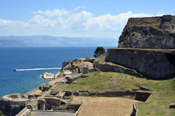 Ilha Corfu Junho Arquitetura Antiga Fortaleza Veneziana Junho 2021 Porto — Fotografia de Stock