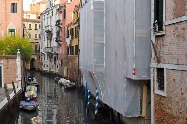 Widok Mały Kanał Wenecji Włochy — Zdjęcie stockowe
