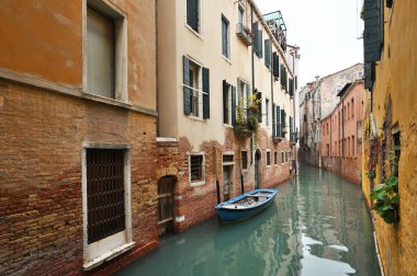 İtalya 'nın Venedik kentindeki eski şehir mimarisi ve manzarası