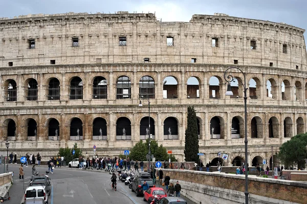 Roma Itália Fevereiro 2022 Cidade Arqueológica Romana Vista Para Coliseu — Fotografia de Stock