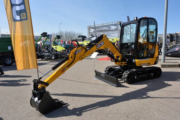 Kaunas Lituânia Março 2022 Veículo Escavadeira Jcb Modelo 8026Cts Exposição — Fotografia de Stock