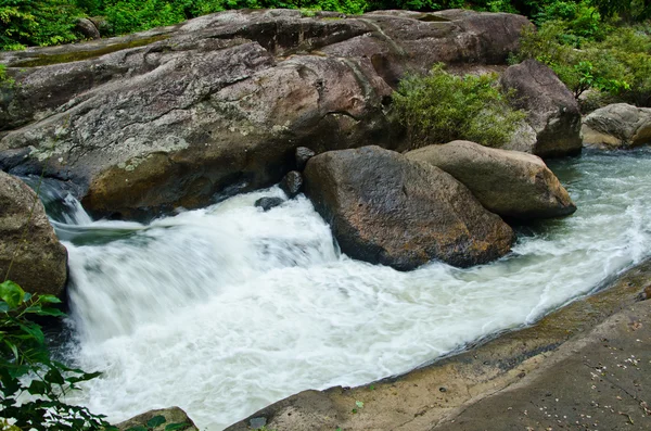 Wasserfall — Stockfoto