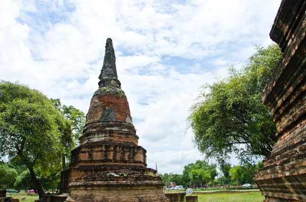 Pagode no templo de Ayutthaya — Fotografia de Stock