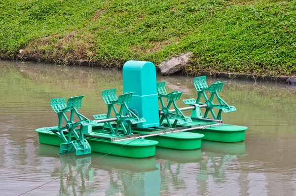 Paddle Wheel Aerator — Stock Photo, Image