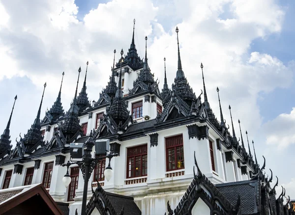 Loha Prasat (Wat Ratchanaddaram), Thailand — стоковое фото