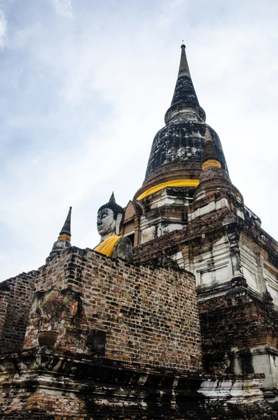 Wat Yai Chai Mongkol Buddha — Stock Photo, Image