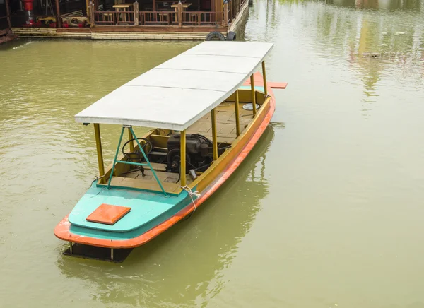 Longtail Boat — Stock Photo, Image