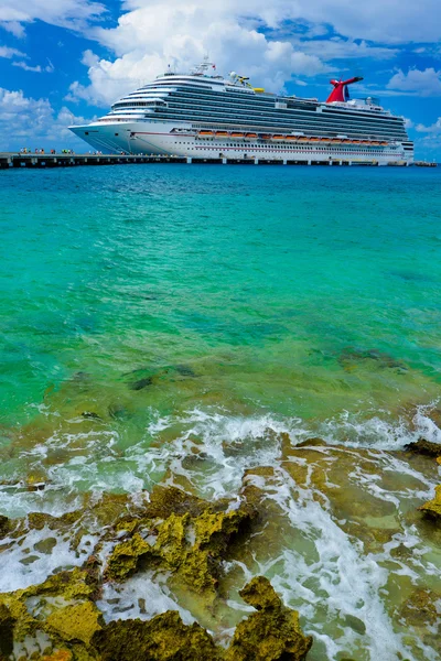 Navio de cruzeiro — Fotografia de Stock