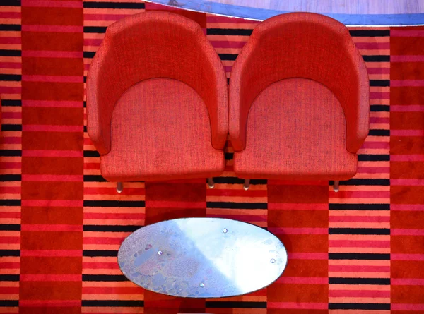 Cadeiras vermelhas — Fotografia de Stock