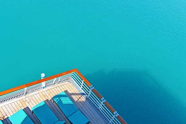 Vista sul ponte della nave da crociera — Foto Stock