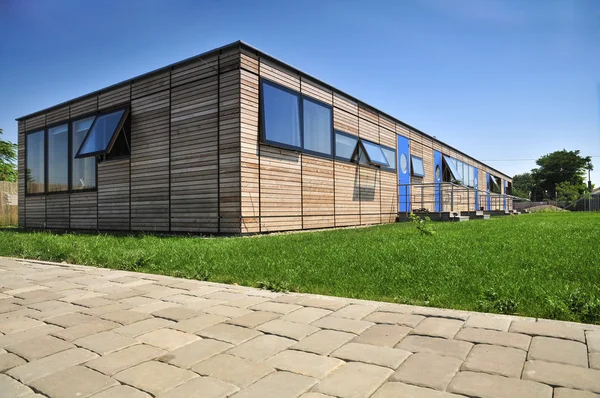 Modern ahşap evin cephe