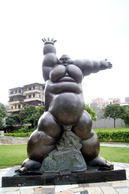 Şehir heykeller, obez portre heykel