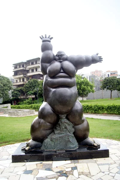 Esculturas da cidade, escultura de retrato obeso — Fotografia de Stock