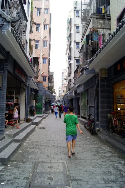 Узкие улочки, nan tou город, Китай shenzhen — стоковое фото