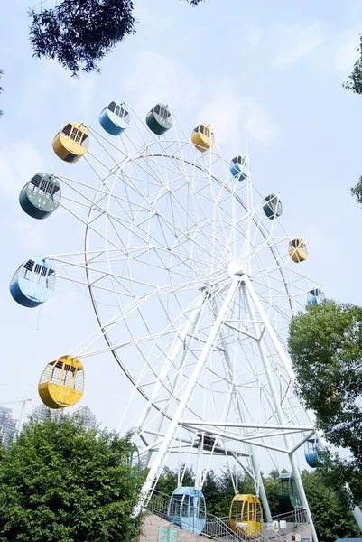 Shenzhen china: the park ferris wheel