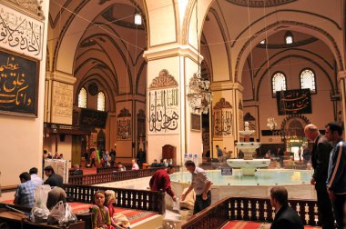 bursa Ulu Camii, dua Müslümanlar