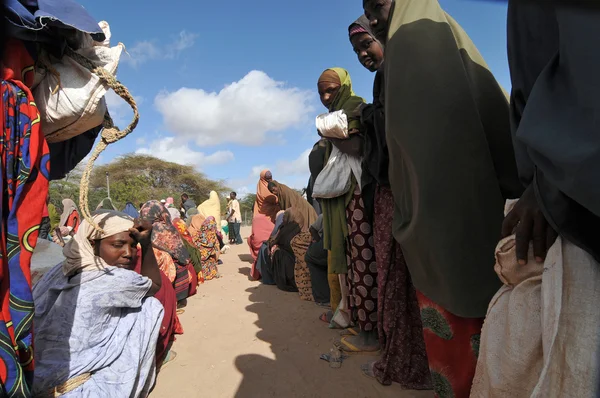 African women desperately waiting for help — Stock Photo, Image