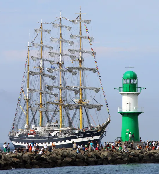 Altes russisches Segelschiff "kruzenstern" — Stockfoto