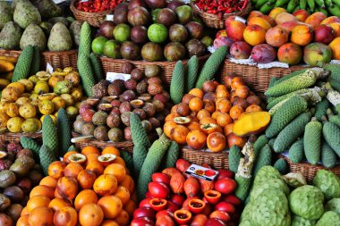 mercado dos lavradores (funchal, madeira, taze meyve)