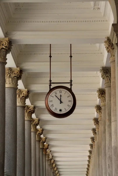 Karlovy Vary colonnade — Stock Photo, Image