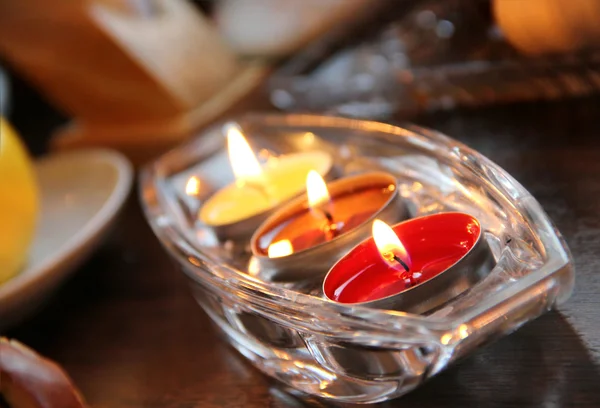 Tres hermosas velas encendidas — Foto de Stock