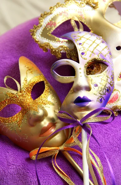 Prachtige Venetiaanse carnaval maskers — Stockfoto