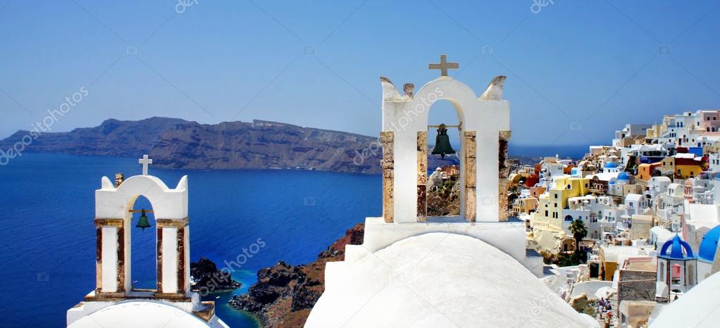 Amazing small white houses of Santorini