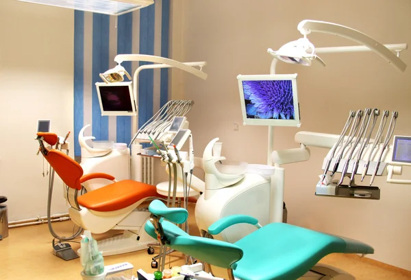 Офіс стоматологічної клініки з обладнанням — стокове фото