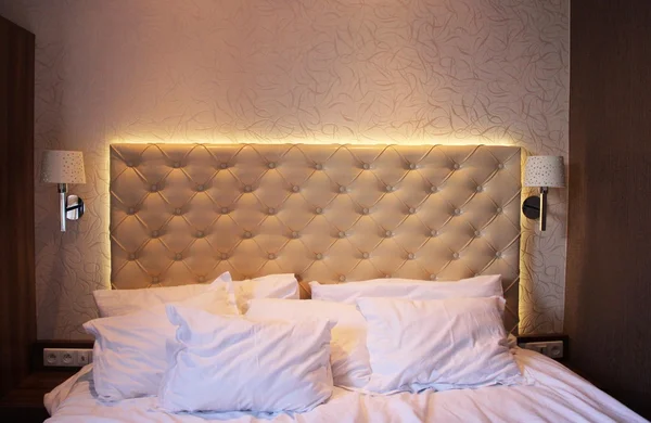 Luxus schönes modernes Schlafzimmer — Stockfoto