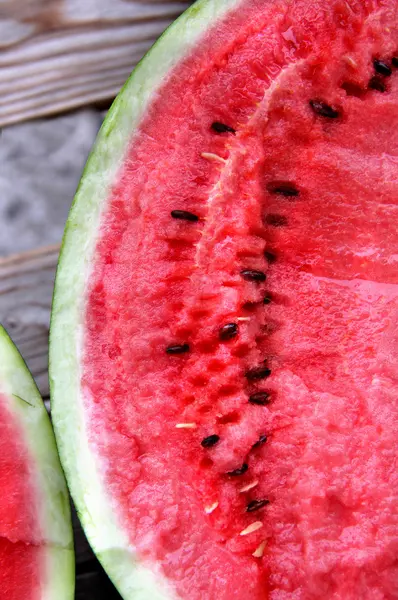 Mogna saftiga vattenmelon — Stockfoto