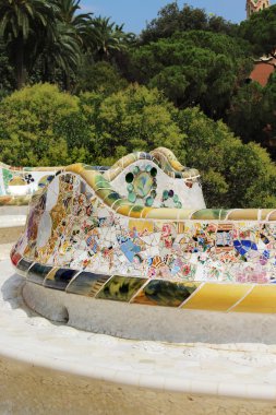 Barcelona gaudi binalar bilgi