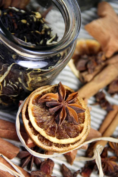 Cinnamon sticks and dried oranges — Stock Photo, Image