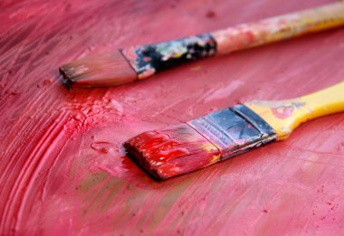 Resim paleti Boya fırçaları ve konturlar 