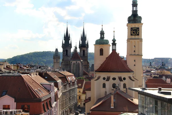 Hermosa vista del panorama de Praga — Foto de Stock