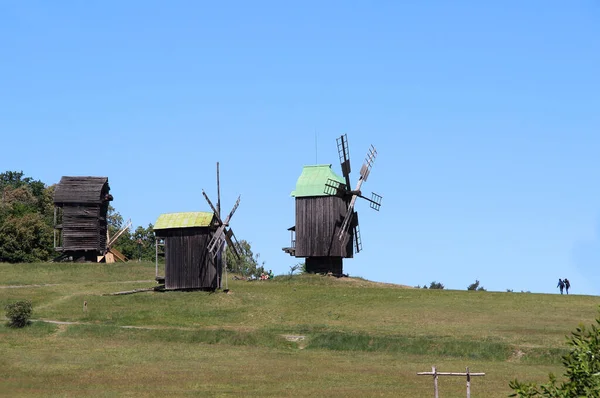 Ukrainische Landschaft Mit Windmühlen Sommer — Stockfoto