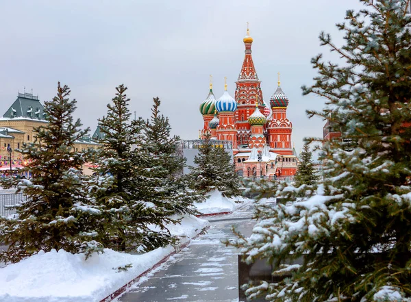 Moscou Rússia Catedral Basil Praça Vermelha Winter Uma Das Mais Imagem De Stock