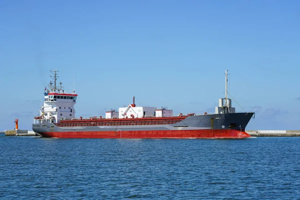 Cement Vessel Transporting Cement Bulk Port Port Enters Port Breakwater — Stock Photo, Image