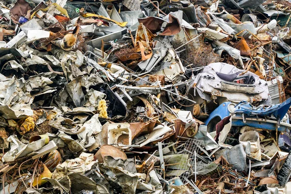 Household Industrial Metal Rubbish Stack Scrap Yard — Stockfoto