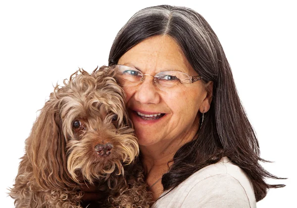 Šťastná žena hospodářství senior pes — Stock fotografie