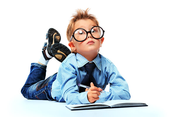 Мыслящий мальчик
