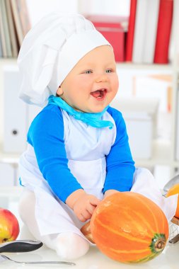 yerli bebekgatito sphynx llorando