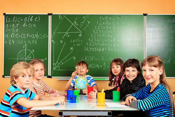 Школьный урок
